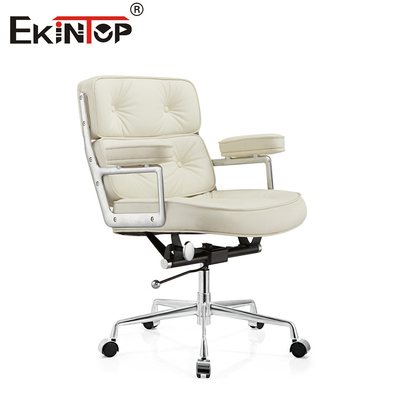 Silla de oficina de cuero blanco con reposabrazos, ruedas de PU silenciosas
