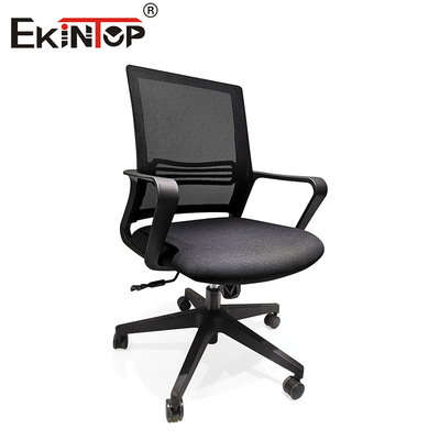 Sillones de entrenamiento negros con reposabrazos para aprender y entrenar
