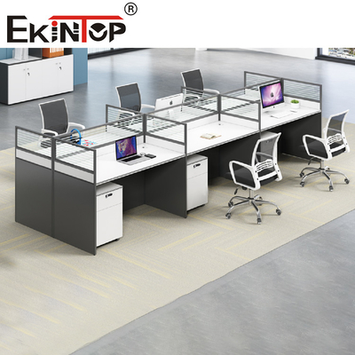 La oficina moderna libremente combinada de la tabla modular del puesto de trabajo divide los muebles