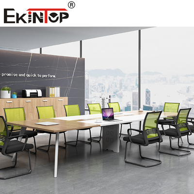 Mesa de reuniones modular de 4 piernas que asienta a 6 8 10 personas para la sala de reunión