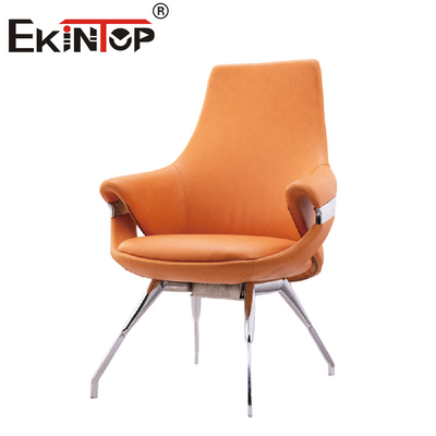 Silla ejecutiva ergonómica de cuero amarillo para interiores