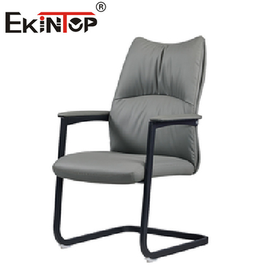 Silla ejecutiva ergonómica de cuero amarillo para interiores