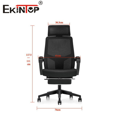 Silla de oficina trasera de malla negra con soporte lumbar