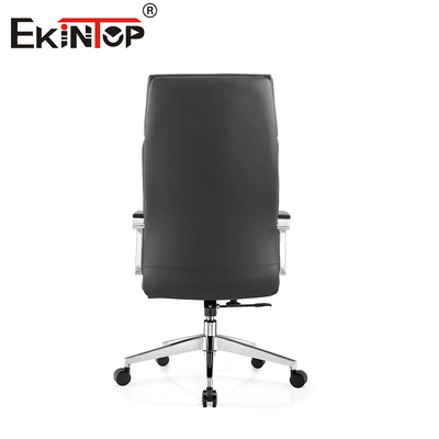Silla de oficina de cuero multifuncional versátil para una mayor eficiencia