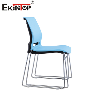Silla de entrenamiento ajustable y transpirable para mayor comodidad y productividad