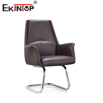 Sillones giratorios de cuero sin igual con base de aluminio
