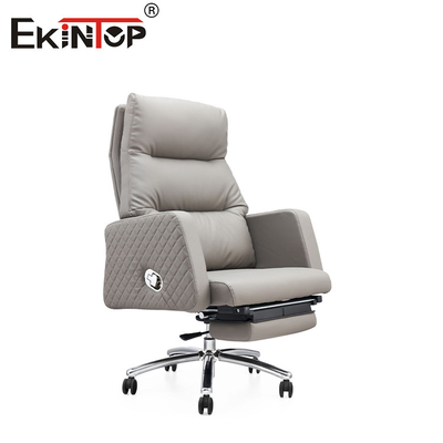 Silla de oficina reclinable de cuero gris multifuncional con reposapiés