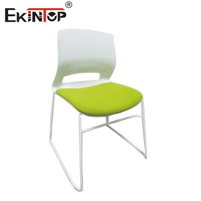 Silla de entrenamiento con ruedas giratorias de malla respaldo de brazos y diseño plegable