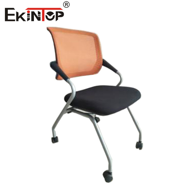 Silla de entrenamiento con ruedas giratorias de malla respaldo de brazos y diseño plegable