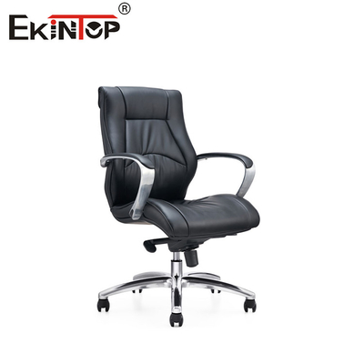 Silla de oficina de cuero de PU negro giratorio alto con reposabrazos fijos