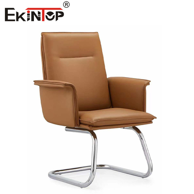 Silla de cuero de PU de espalda alta ajustable en altura con ruedas giratorias