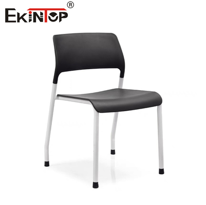 Silla de entrenamiento moderna de plástico silla de visitantes apilada pierna de metal