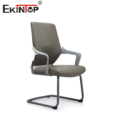 Silla de oficina de cuero azul gris ecológico con reposabrazos y altura ajustables