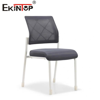 Silla de entrenamiento de material de malla con cojín de asiento de esponja de marco metálico
