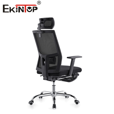 Silla de oficina de malla con respaldo para la cabeza y apoyos para los pies y ruedas giratorias