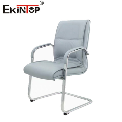 OEM silla de oficina de cuero negro con reposabrazos y marco de metal estilo de negocio