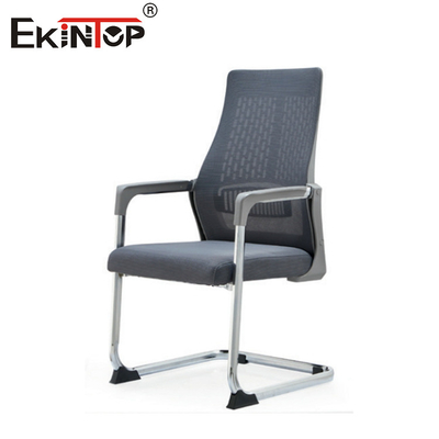 Silla de oficina de tela moderna con reposabrazos moldeada espuma de memoria