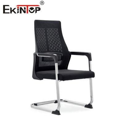 Silla de oficina con reposabrazos para el trabajo