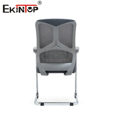 Silla de oficina de malla ajustable de altura sostenible con función giratoria