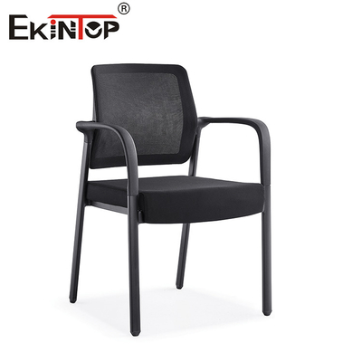 Sillones con ruedas y reposabrazos estilo moderno
