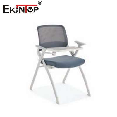 Silla de entrenamiento personalizable con tablero de escritura y material de malla