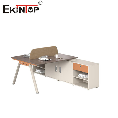 Estación de trabajo de oficina de personal de estilo minimalista moderno con gabinete lateral