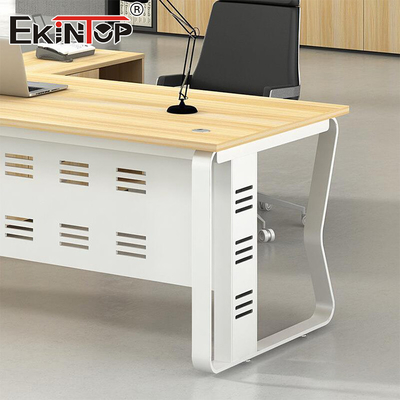 Material de madera Escritorio de empleados de estilo moderno Escritorio de roble sólido