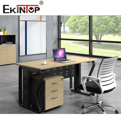 Escritorios de empleados en madera de nuez estilo moderno sillas de escritorio de computadora personalizables