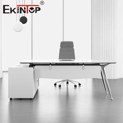 Diseño minimalista Escritorio blanco Escritorio de espacio de oficina