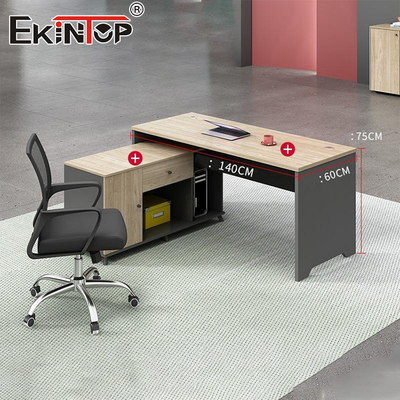Material de nuez Escritorio de personal de estilo industrial Escritorio de oficina Muebles de escritorio modular