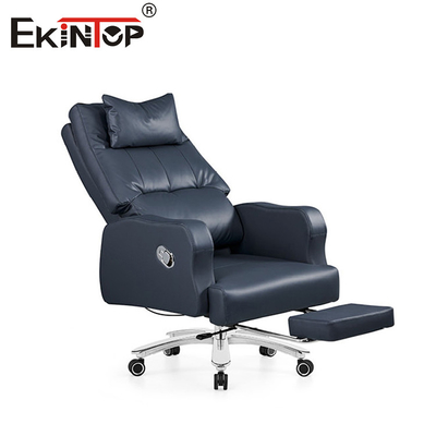 Sillón de oficina de cuero con respaldo alto negro reclinado