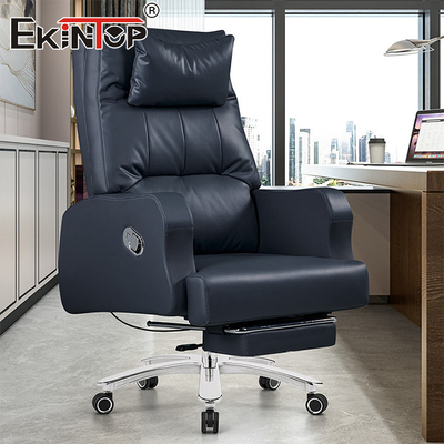 Sillón de oficina de cuero con respaldo alto negro reclinado