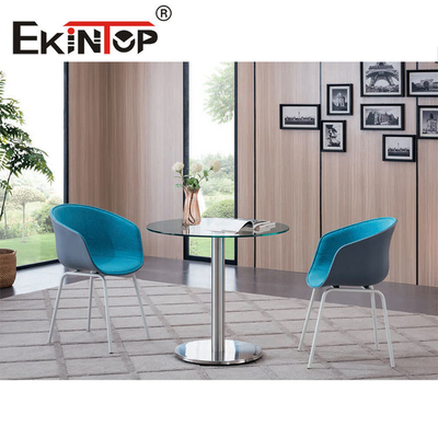 Mesa de cristal de la mesa de reuniones moderna de la oficina para hacer frente al entrenamiento