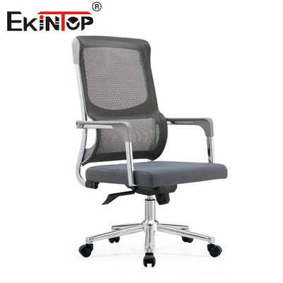 Silla de oficina de malla media de espalda gris con altura ajustable del asiento y reposabrazos