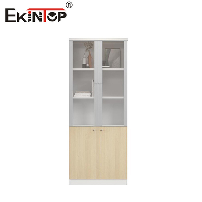 Armario de almacenamiento de madera con puertas de vidrio