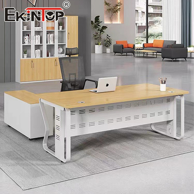 Escritorio de madera resistente de nuez Administrador de escritorio Diseñador de escritorio Escritorio para la oficina