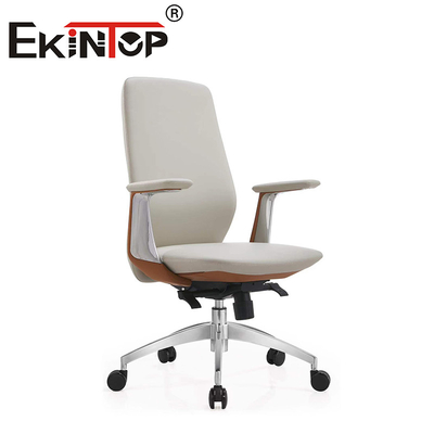 Silla de oficina ejecutiva de diseño moderno de cuero Ergonomía sillas de club de cuero